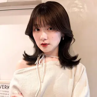 ミディアム カラー 🍈yurina パーマ🍈のヘアスタイル