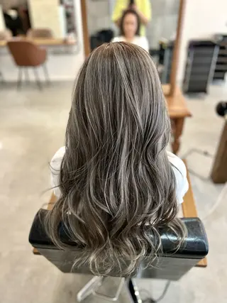 ロング カラー Style Tのヘアスタイル