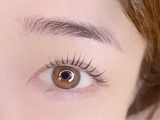 マツエク・マツパ eyelashsalon Lily Me所属・イイダ リナのマツエク・マツパデザイン