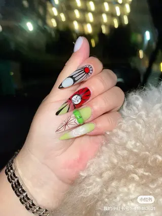 ネイル Maggie 🎀ネイル❤️イイのネイルデザイン