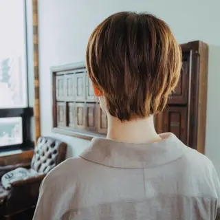 ショート カラー ハイトーン/ボブ/ ハイライト🌱ᩚ涼介のヘアスタイル