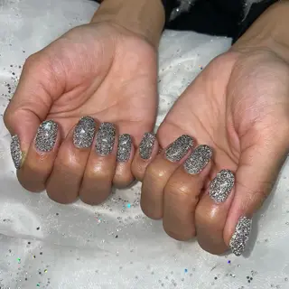 ネイル 金井 奈々のネイルデザイン