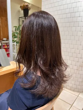 ロング ヘアーサロン　エムプラス　ヨツバコ所属・壽賀 竜佑のヘアスタイル