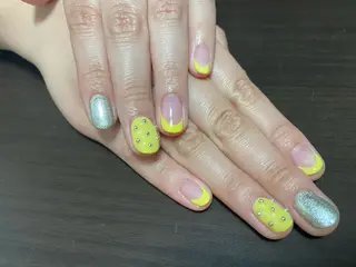 ネイル Ulu Nail 🌱MOMOKAのネイルデザイン