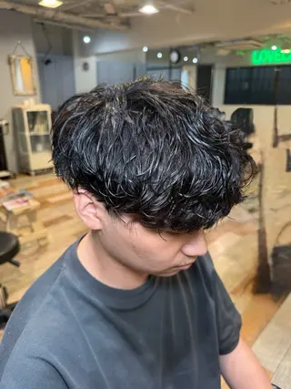 ショート パーマ メンズ メンズカット/パーマ 艶カラーTAIGA︎のヘアスタイル