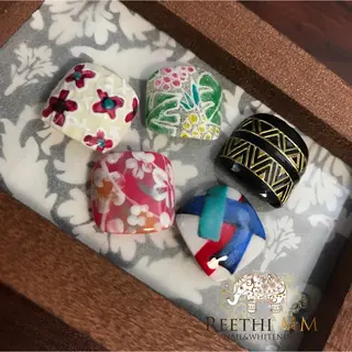 ネイル ネイリスト riiisaのネイルデザイン