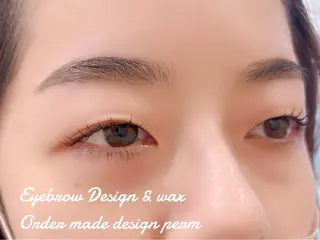 アイブロウ 美まつ毛❤️美眉毛 🌈✨Mebereのマツエク・マツパデザイン