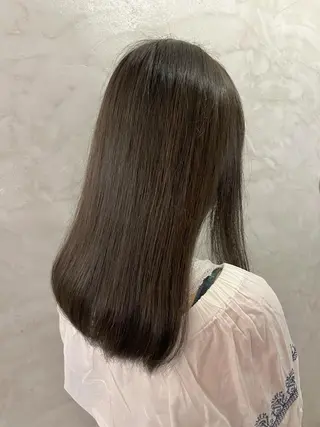 セミロング カラー FUJINO RYOのヘアスタイル