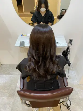 ロング 【髪質改善 艶髪】 布川 莉穂のヘアスタイル