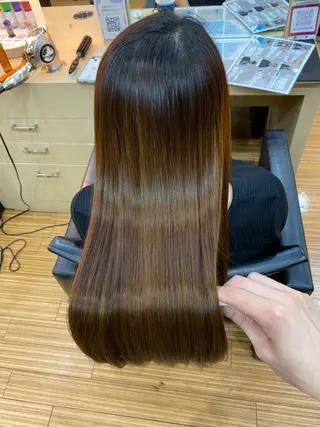 ロング WERULE pivot cross店所属・髪質改善/岡崎 亮のヘアスタイル