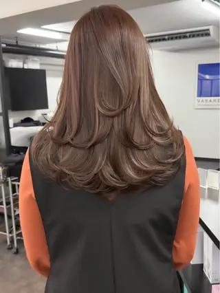 セミロング カラー ヘアアレンジ TOA/天神 カラーモデル募集中のヘアスタイル