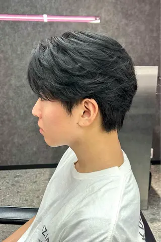 ショート カラー メンズ メンズ専門 スタイリスト前田雄輝のヘアスタイル