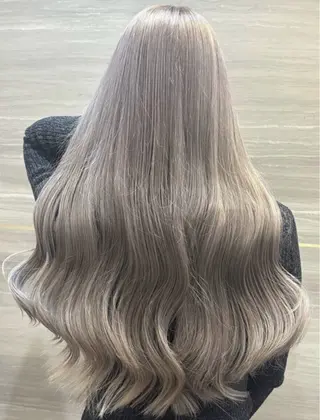 ロング カラー るい/ブリーチカラー モデル様募集中🌟のヘアスタイル