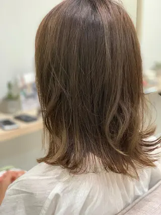 ミディアム カラー 山本 悟志のヘアスタイル