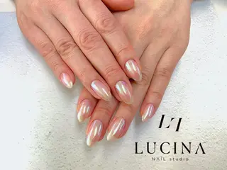 ネイル 新橋 ルキナ スタッフのネイルデザイン