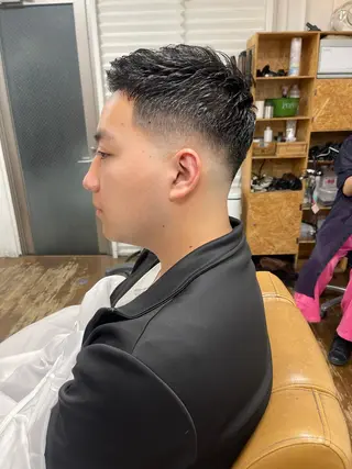 ショート メンズ HAREKE  AVEDA 8所属・遠山 葉月のヘアスタイル