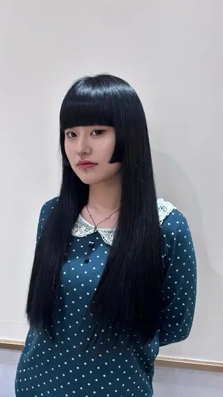 ロング ハイトーン/レイヤー KYOKA🩶のヘアスタイル