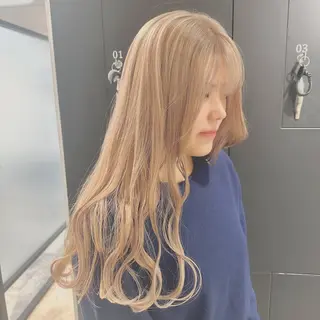 ロング カラー ハイトーン･髪質改善 MIOKAのヘアスタイル