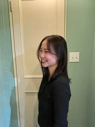 カラー アラマキ フウカのヘアスタイル