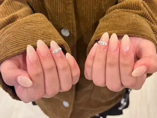 ネイル ネイルサロン Easenのネイルデザイン