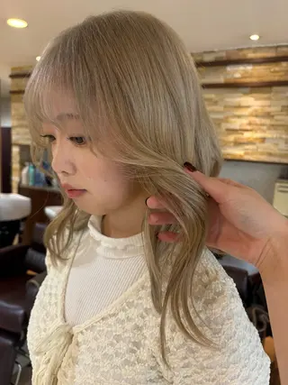 カラー FaB/ Yunaのヘアスタイル