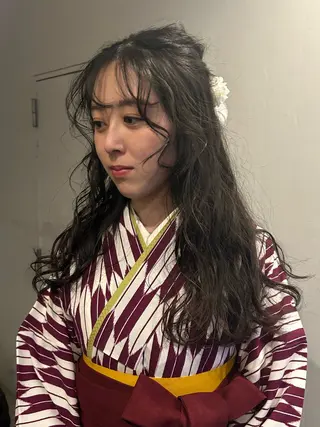 ヘアアレンジ hen所属・心斎橋/レイヤー/ ブリーチ/モエのヘアスタイル