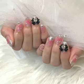 ネイル yurika 🌷.*･ﾟのネイルデザイン