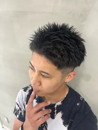 ショート メンズ 【GRANDEUR】 AKASHIのヘアスタイル