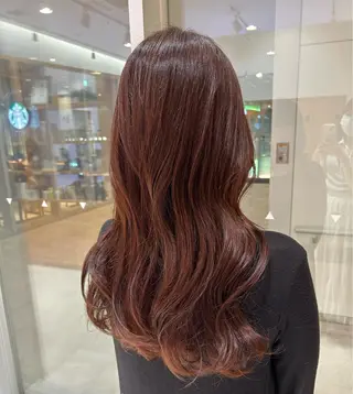 ロング レイヤーカット🌙 堀江里菜のヘアスタイル