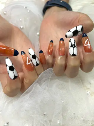 ネイル Allybell🫧 Ayakaのネイルデザイン