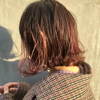 カラー ツノダ ルカのヘアスタイル