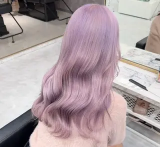 カラー 漆畑 莉奈のヘアスタイル