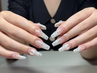 ネイル Rola kira nail salon所属・麗 レイのネイルデザイン