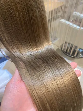 ロング AUBEHAIRpeony所属・山形酸性ストレート 古川✂︎のヘアスタイル