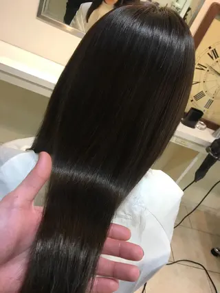 ロング セイヤ 艶髪再生師のヘアスタイル