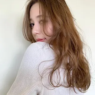 ロング カラー 上川 美幸のヘアスタイル