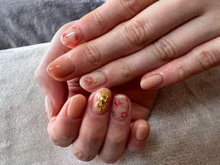 ネイル t. yoshizawaのネイルデザイン