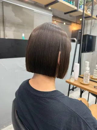 ショート 切りっぱなしボブ/ 小顔ボブNANAのヘアスタイル