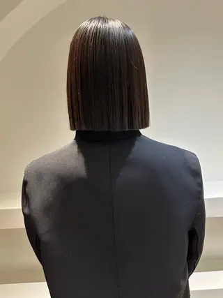 ショート REINA☁️透明感 カラー/ぷつっと♡のヘアスタイル