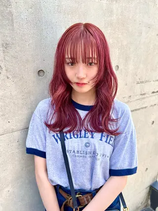 ロング カラー 宮川 日菜子のヘアスタイル