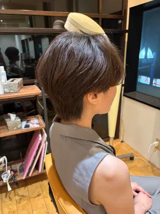 ショート おもだか　がく /レディースカットのヘアスタイル