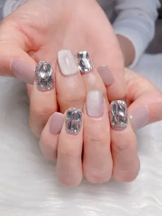 ネイル 🎀Yumi✨ ミキネイルサロン池袋のネイルデザイン