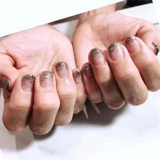 ネイル 園 寛子 （ネイリスト）のネイルデザイン