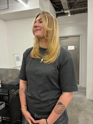 セミロング KEPKA ヤマグチ 天神 今泉のヘアスタイル