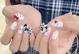 ネイル Pure&Rich Nailのネイルデザイン