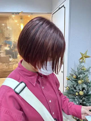 ショート カラー ベージュ/インナー カラー🤍Rieのヘアスタイル