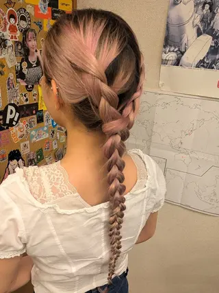 ロング カラー ヘアアレンジ fuwat所属・秋葉原でカラーする なら🐉ちぇーたんのヘアスタイル