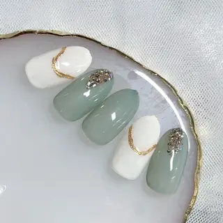 ネイル Kodebu Usagi Nail所属・Yuko Kanamedaのネイルデザイン