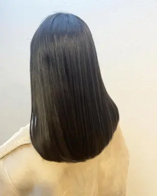 セミロング カラー sohee【ソヒ】 305号室のヘアスタイル