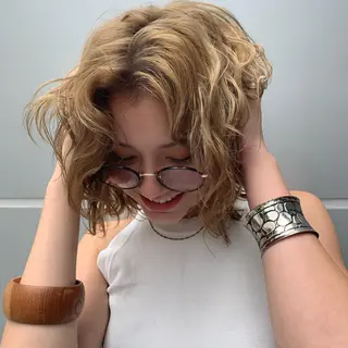 ミディアム 似合わせカラー🫶 小川千波のヘアスタイル